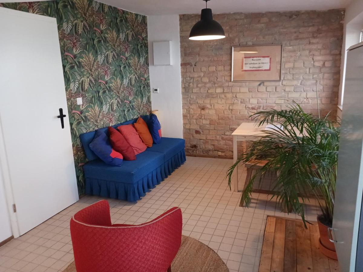 Squat Deluxe Berlin, The Hostel מראה חיצוני תמונה